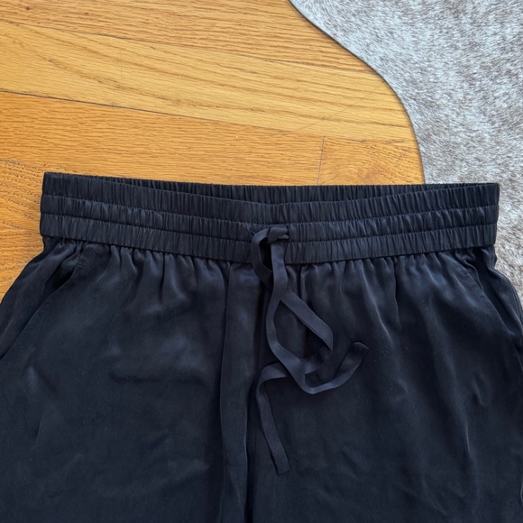 **SOLD** LAHGO NWOT Washable Silk Pajama Tee Pants Set in Immersed Black Size M - Picture 12 of 16